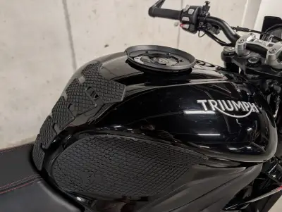 Triumph Street Triple R – náhľad 8