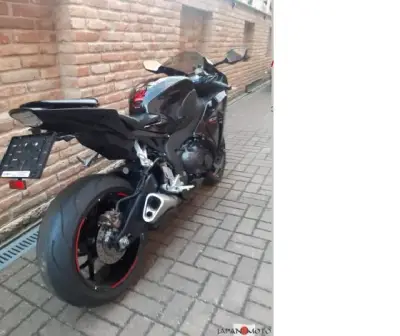 Motocykel Honda CBR 1000 RR – náhľad 2
