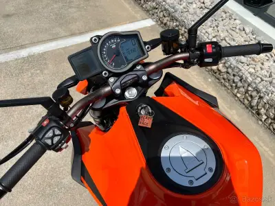 KTM 1290 Super Duke R – náhľad 2