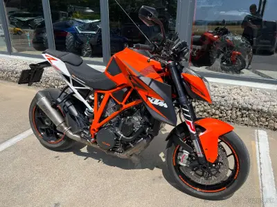 KTM 1290 Super Duke R – náhľad 3