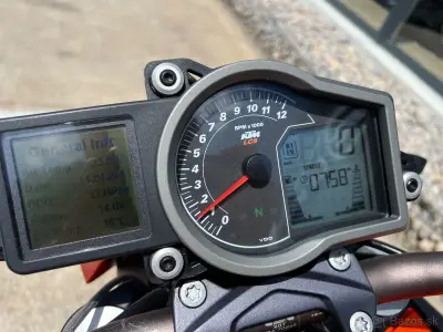 KTM 1290 Super Duke R – náhľad 4