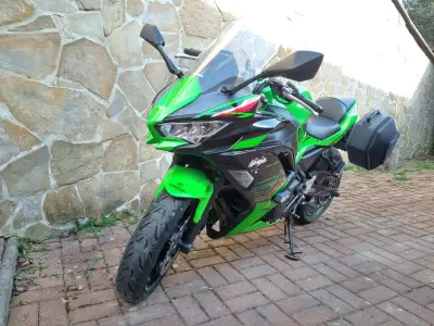 Kawasaki Ninja 650 Tourer 2023 – náhľad 1