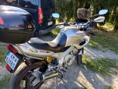 Yamaha TDM 850 – náhľad 4