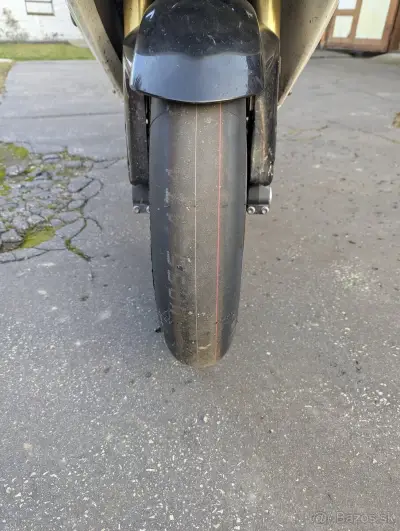 Suzuki gsxr 750 k5 okruhovka – náhľad 3