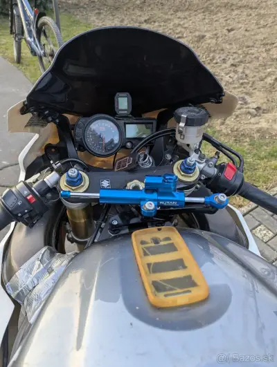 Suzuki gsxr 750 k5 okruhovka – náhľad 6