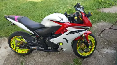 Honda cbr 600 f – náhľad 1
