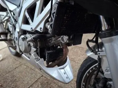SUZUKI SV650S – náhľad 2