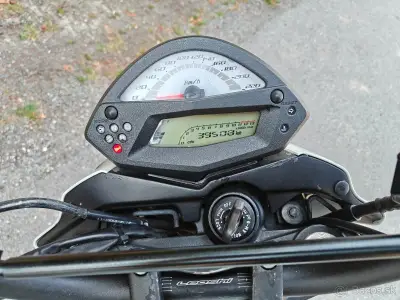 Kawasaki ER6N – náhľad 3