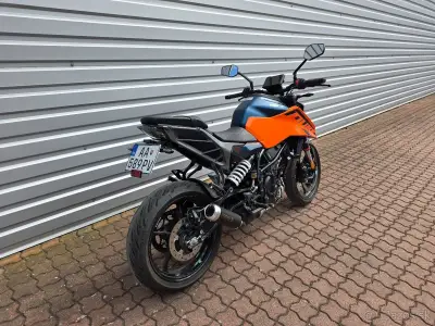 KTM Duke 125 Orange – náhľad 2