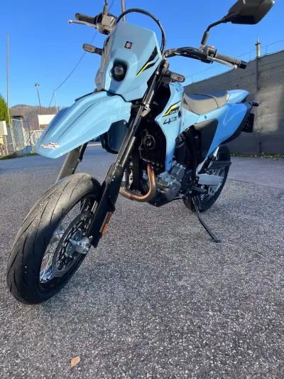 Suzuki DR-Z4 SM – náhľad 1
