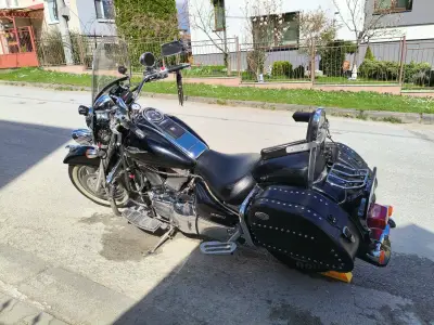 Suzuki Intruder VL1500 – náhľad 1
