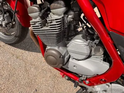YAMAHA XJ 600 DIVERSION – náhľad 3