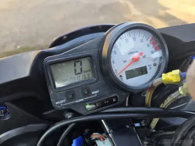 Yamaha YZF-R6 – náhľad 2