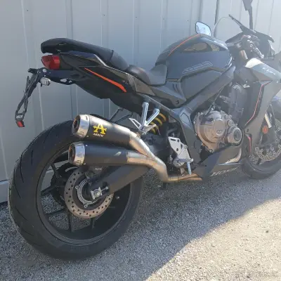 Honda CBR 650R – náhľad 3