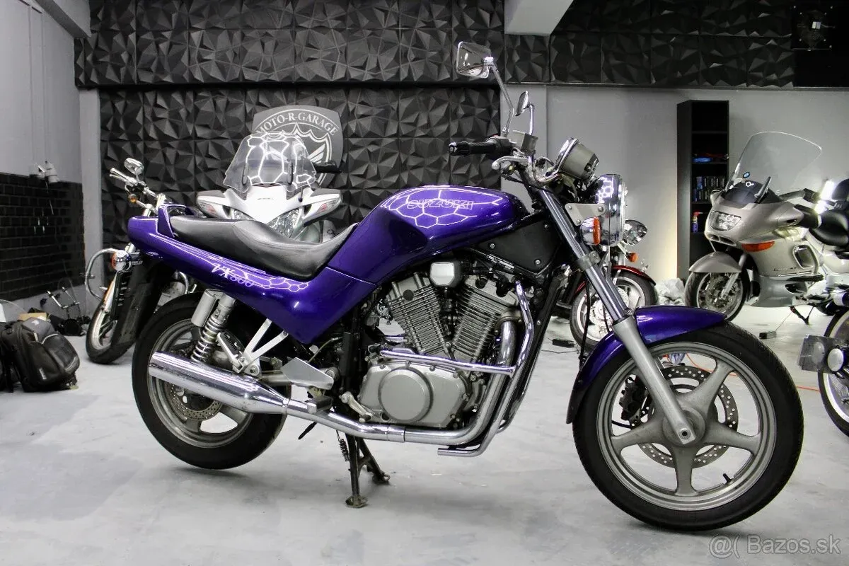 Suzuki VX 800 - foto 1