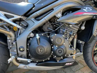 Triumph Speed Triple 1050 RS – náhľad 2