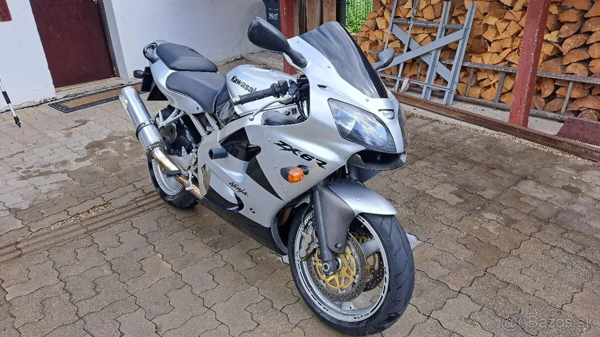 Kawasaki Ninja zx6r - foto 1
