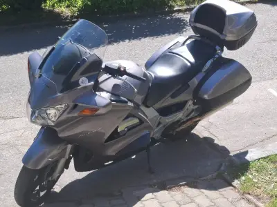 Predam Honda Paneuropean ST1300 – náhľad 1