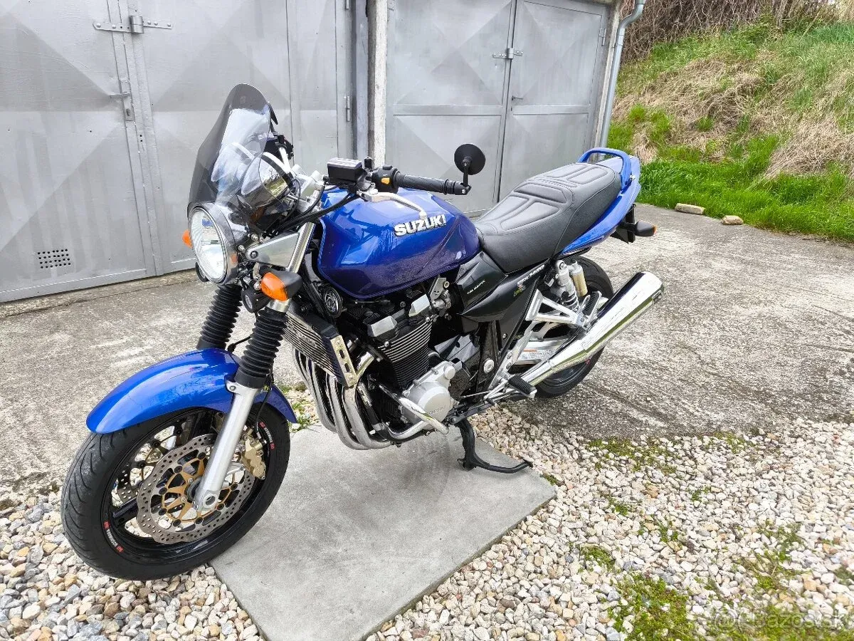 Suzuki Gsx 1400 - foto 1