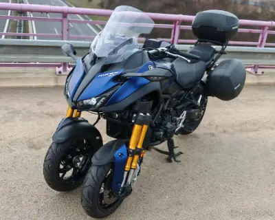 YAMAHA NIKEN GT-900 PHANTOM BLUE-FANTASTICKY MOTOCYKEL – náhľad 1