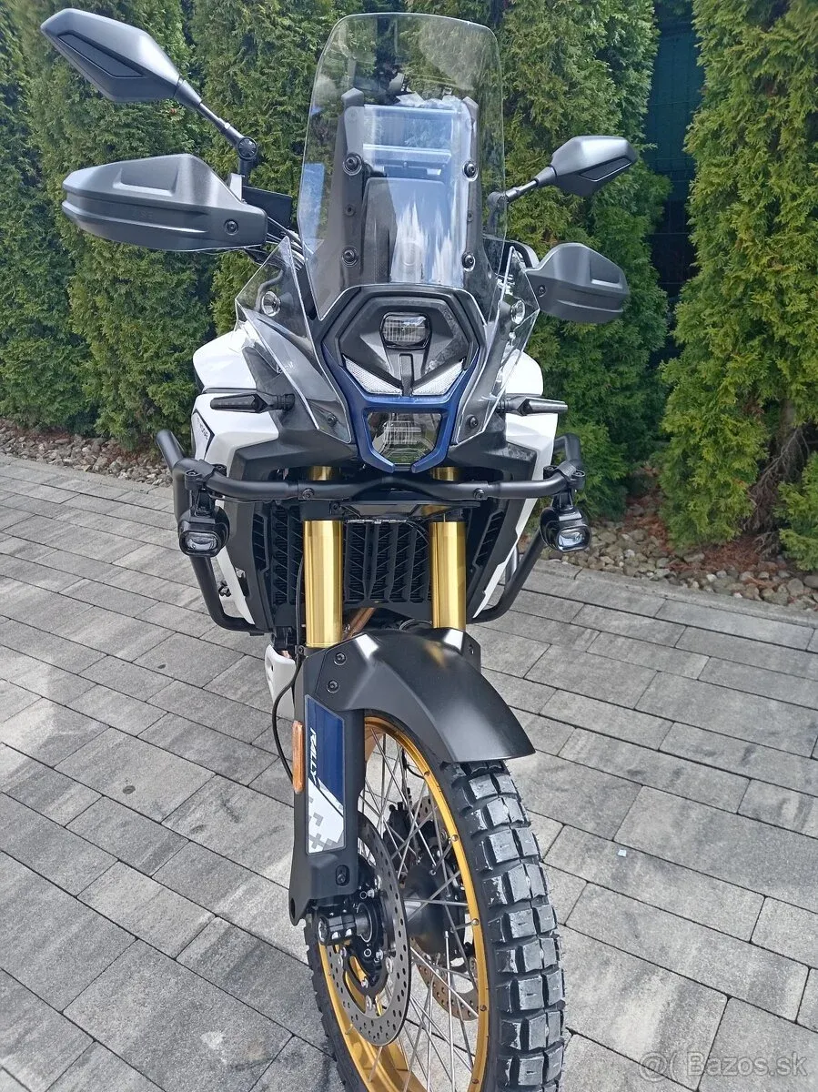 VOGE 800 Rally - foto 1