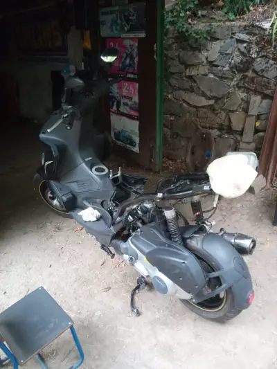 Gilera Runner 125cc 11kw nutny mensi servis – náhľad 6