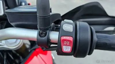 BMW S1000XR r.v. 2016 – náhľad 8