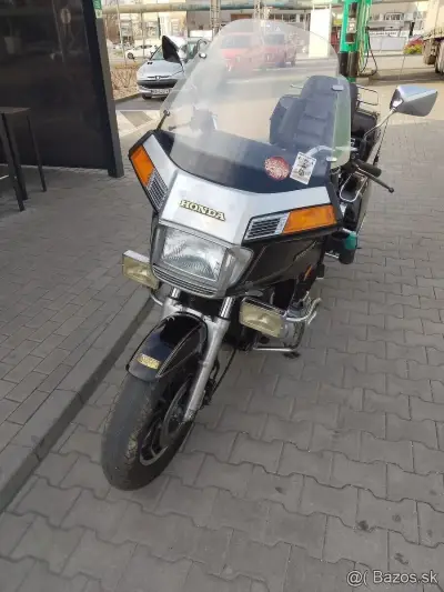 Krásna Honda Goldwing 1200gl Všetko porobené SPZ Stk 3roky – náhľad 1