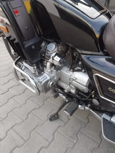 Krásna Honda Goldwing 1200gl Všetko porobené SPZ Stk 3roky – náhľad 2