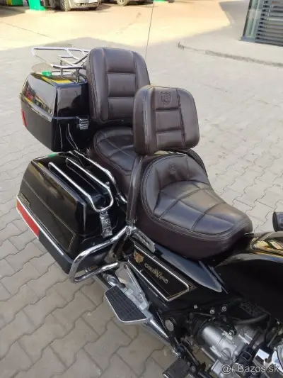 Krásna Honda Goldwing 1200gl Všetko porobené SPZ Stk 3roky – náhľad 4