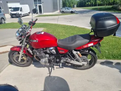 Suzuki GSX 1200 Inazuma – náhľad 2