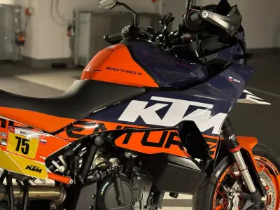 KTM 890 SMT – náhľad 4