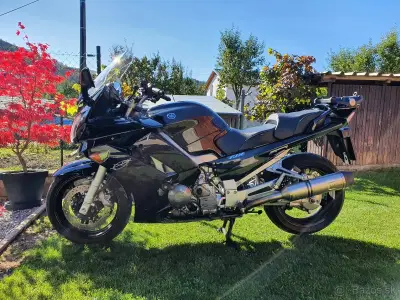 Yamahu FJR 1300 – náhľad 1