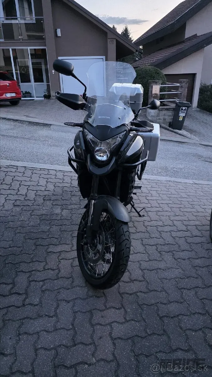 Honda 1200x Crosstourer - foto 1