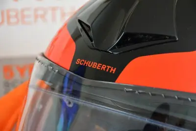 Schuberth C3 pro - vykl. s clonou + Sena 10C Evo - velkost L – náhľad 7