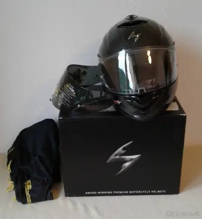 Predám prilbu Scorpion EXO-1400 Carbon Air Solid – náhľad 1