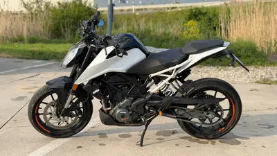KTM DUKE 390 |2021| |A2| – náhľad 3