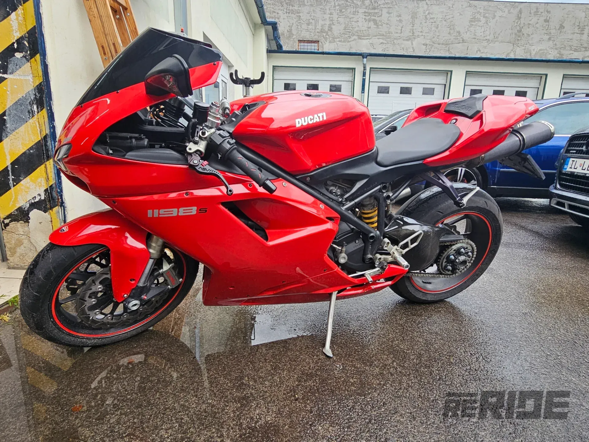 Ducati 1198 - foto 1
