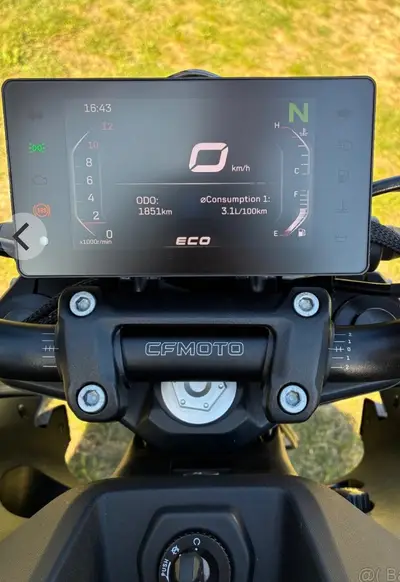 Cf moto 300 nk – náhľad 2