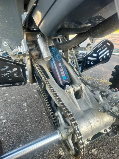 Yamaha Raptor 700 biele značky – náhľad 5