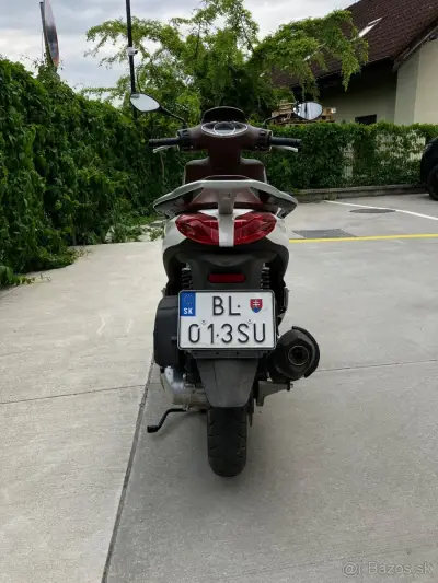 Skúter Piaggio Medley 150 Tuning MALOSSI – náhľad 3