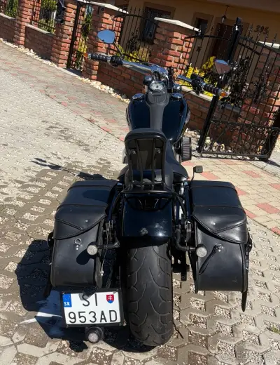 HARLEY DAVIDSON DYNA STREET BOB – náhľad 9