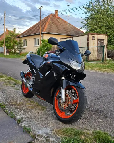 Honda cbr 600f – náhľad 2
