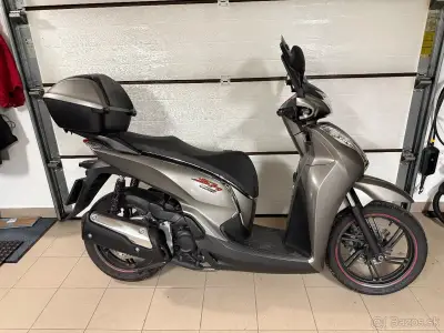 Honda SH300i – náhľad 1