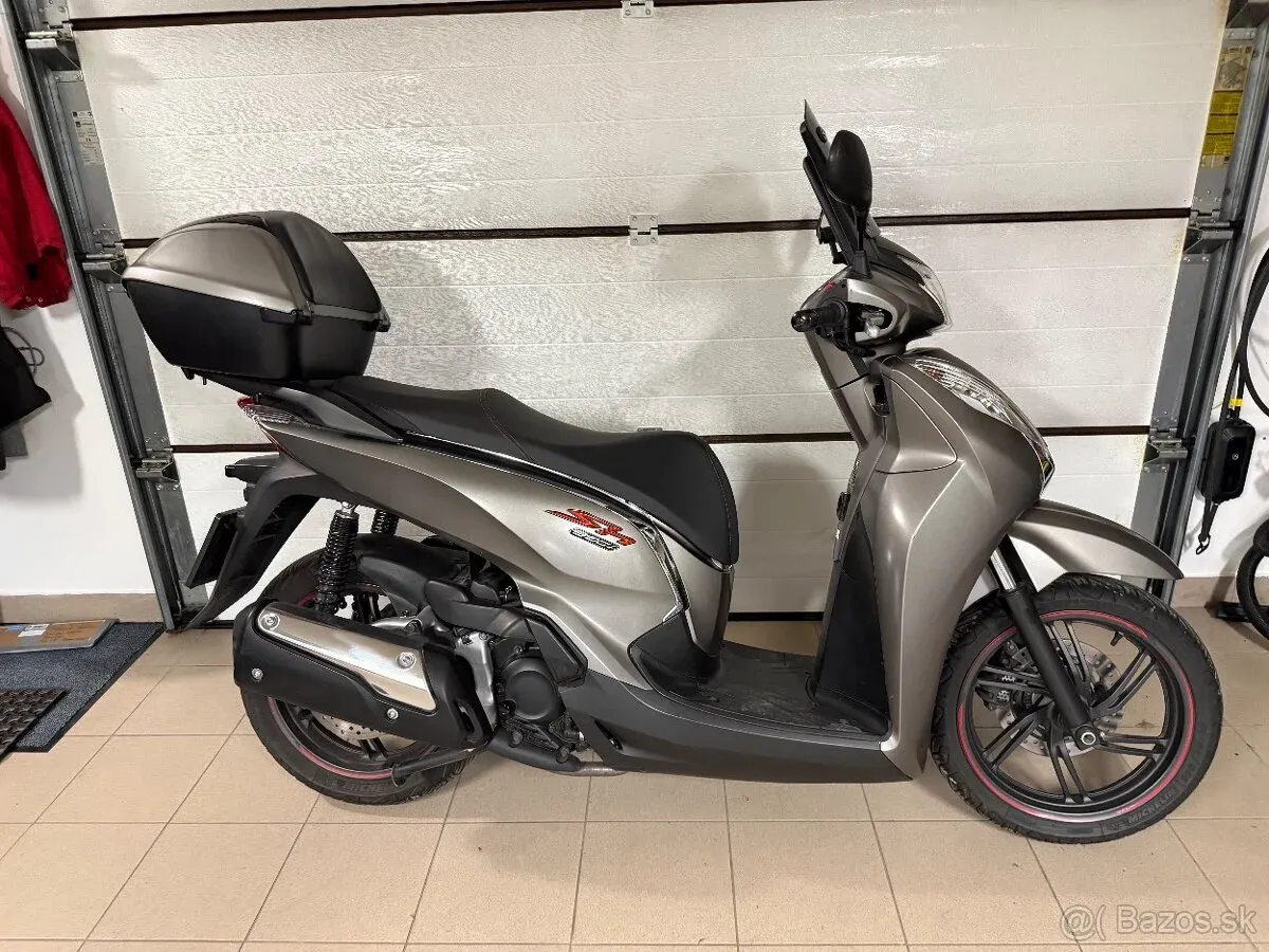 Honda SH300i - foto 1