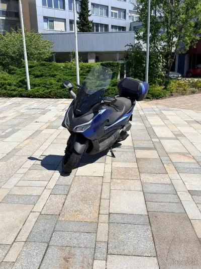 Honda Forza 125