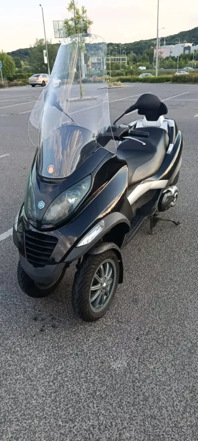 Skúter Piaggio mp3 400 2011 – náhľad 1