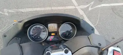 Skúter Piaggio mp3 400 2011 – náhľad 3