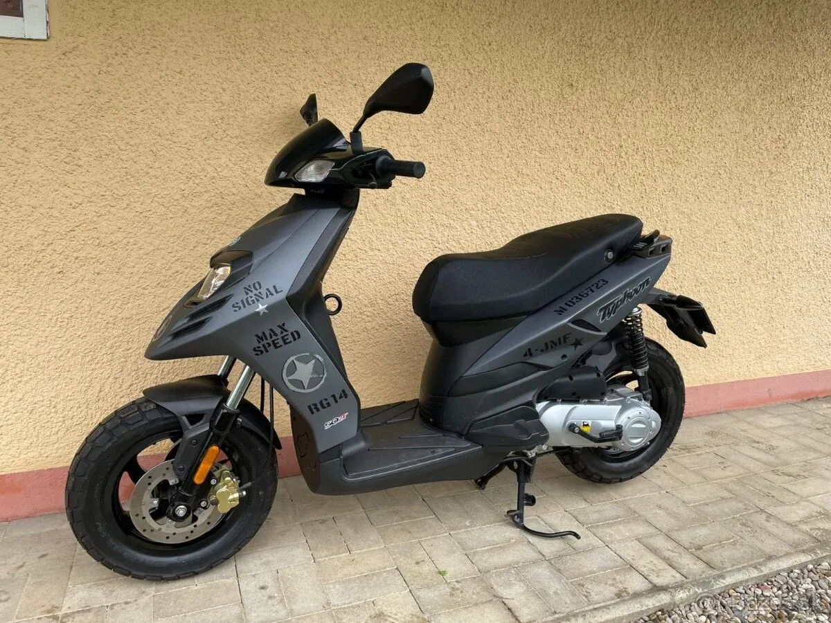 Skuter limitovaná edicia ; uloženka ; úplne čisto nový - foto 1