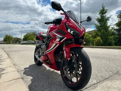 HONDA CBR650R 35KW odblokovaná – náhľad 2